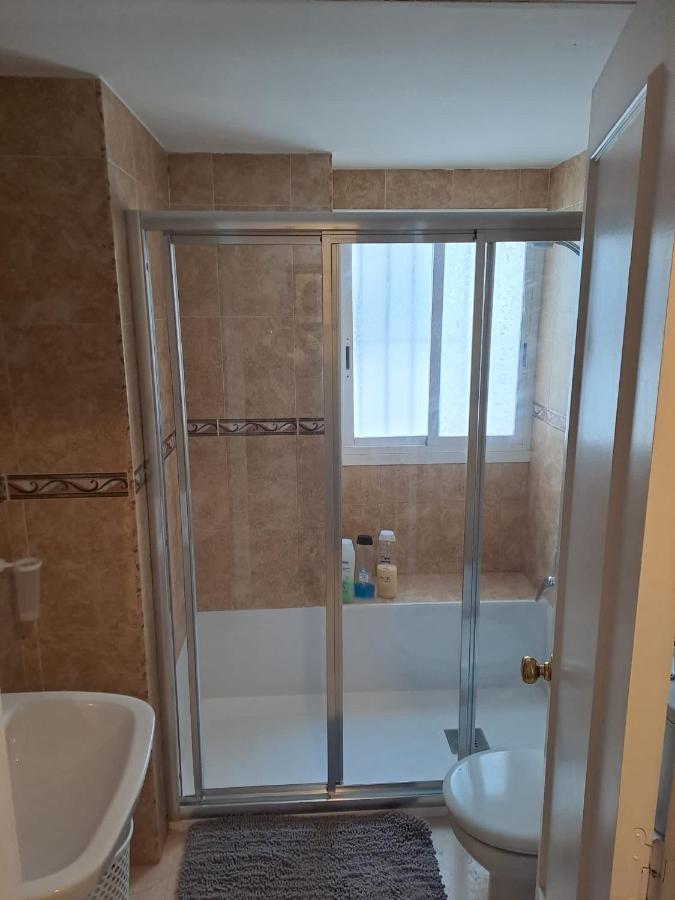 Apartamento Entero En Los Jardines De Murillo เซบีญา ภายนอก รูปภาพ