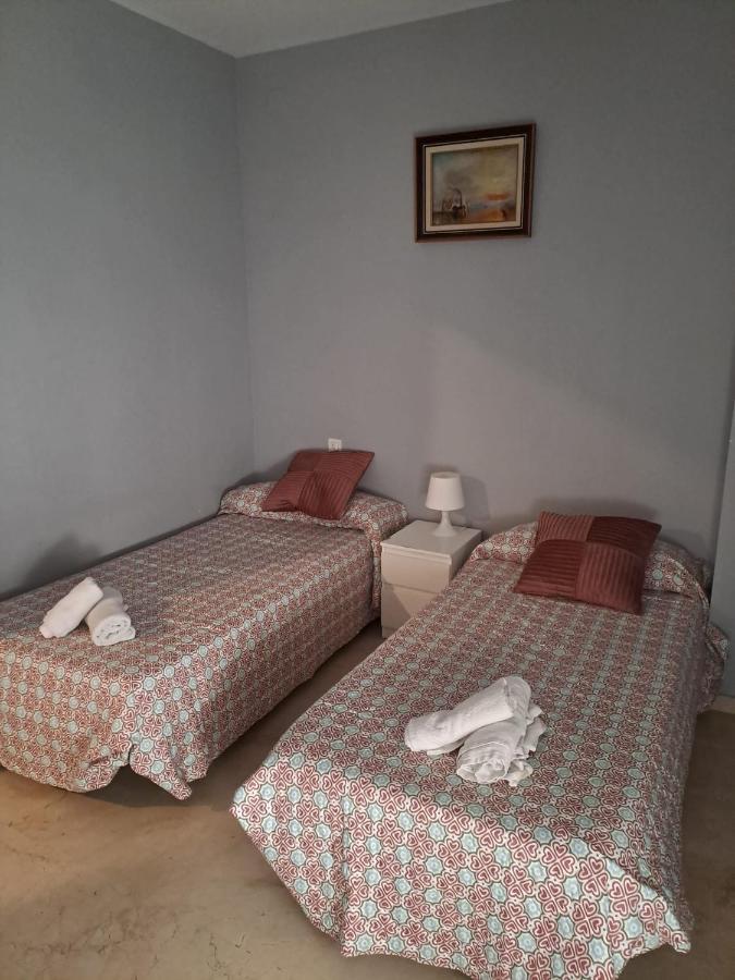 Apartamento Entero En Los Jardines De Murillo เซบีญา ภายนอก รูปภาพ