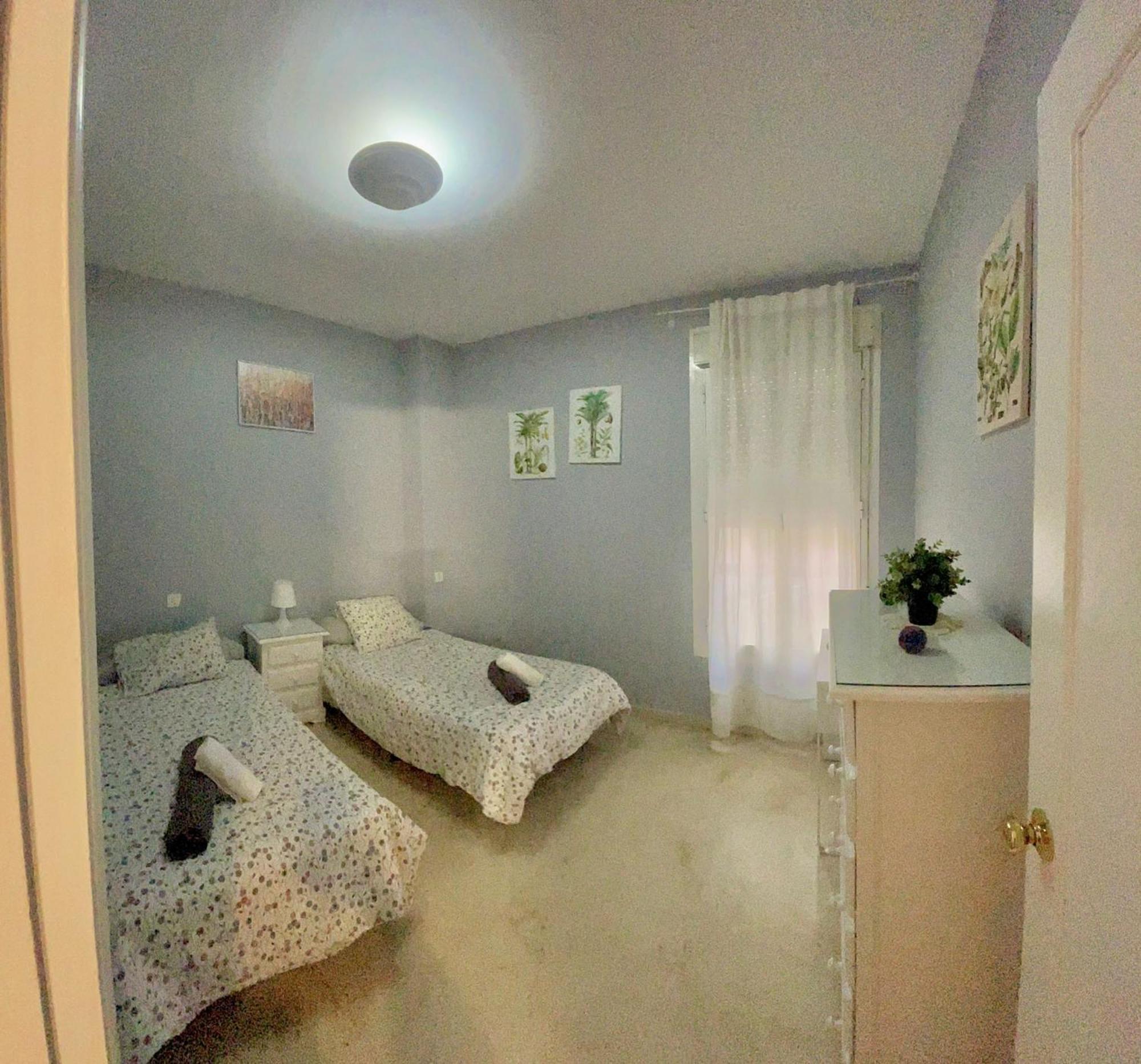 Apartamento Entero En Los Jardines De Murillo เซบีญา ภายนอก รูปภาพ